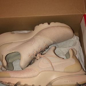 Women’s Nike Prestos
